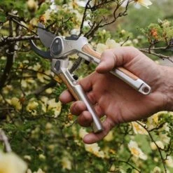 Kent & Stowe Eversharp Bypass Secateurs 5 Kent & Stowe Eversharp Bypass Secateurs -Garden Care Store 5023377015816 3